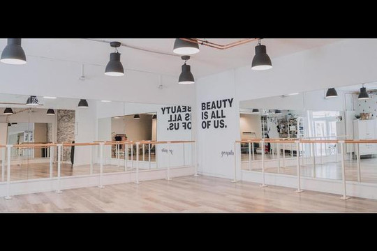 Bild 1 von Youpila Studios - Düsseldorf Unterbilk Partnergalerie