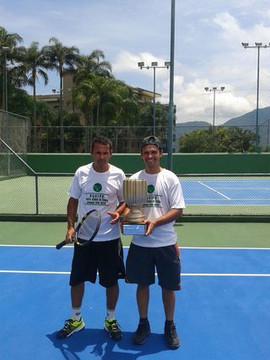 Imagem 1 da galeria do parceiro Tennis School Porto Real
