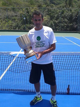 Imagem 2 da galeria do parceiro Tennis School Porto Real