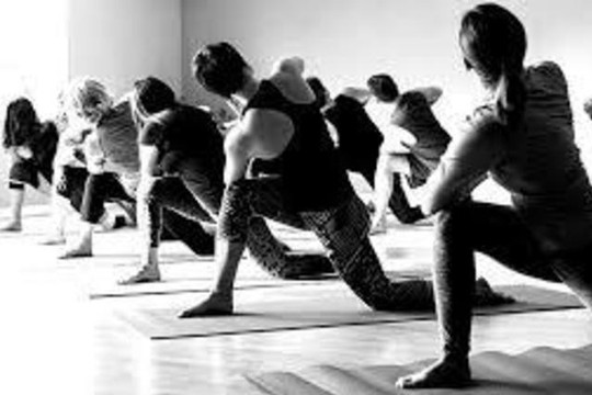 Image 3 from Yoga Roots Renew partner gallery