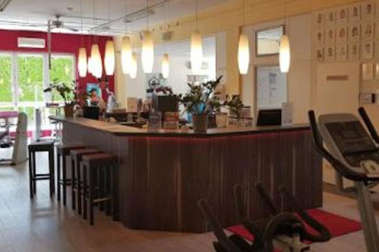 Bild 1 von Fitpark Kämpfelbach Partnergalerie