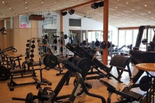 Bild 2 von Fitpark Kämpfelbach Partnergalerie