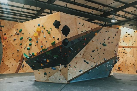 Image 3 from The Crag partner gallery