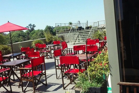 Imagen 2 de la galería del partner Jockey Gym - Catalinas