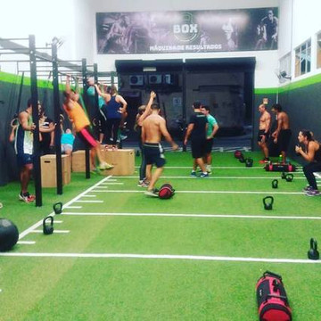 Imagem 1 da galeria do parceiro Cross Hero República