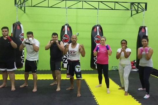 Imagem 3 da galeria do parceiro Fronto Fitnnes Hall