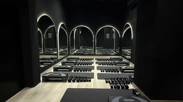 Imagen 1 de la galería del partner VIBES STUDIO