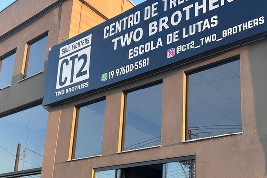 Imagem 2 da galeria do parceiro CT2 Two Brothers