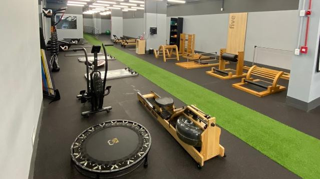 Imagem 1 da galeria do parceiro Studio Mormaii - Brasília Centro