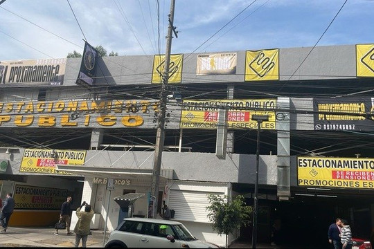 Imagen 2 de la galería del partner + Pambol