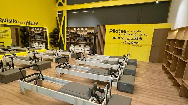 Imagen 1 de la galería del partner JIRAF Authentic Pilates Vía Providencia