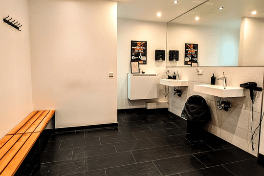 Bild 3 von BEAT81 - Immermannstraße (Indoor) Partnergalerie