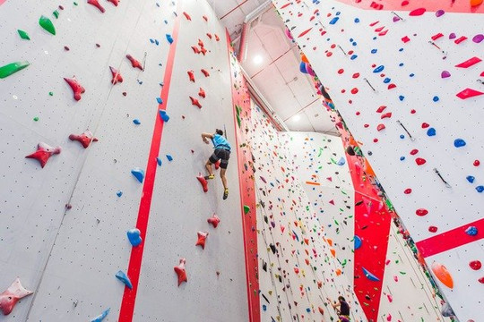 Imagen 1 de la galería del partner Climbat Madrid