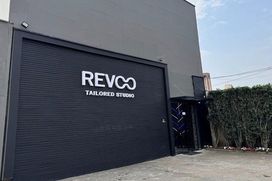 Imagem 2 da galeria do parceiro Revoo Tailored Studio