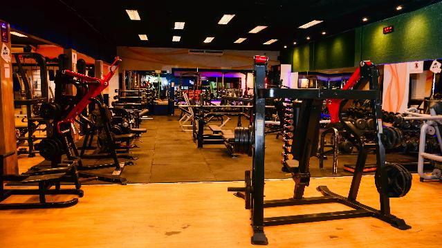 Imagem 3 da galeria do parceiro Academia Top Fit - Unidade Boa Viagem