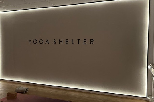 Bild 1 von Yoga Shelter by Kamilla Kowalewski Partnergalerie
