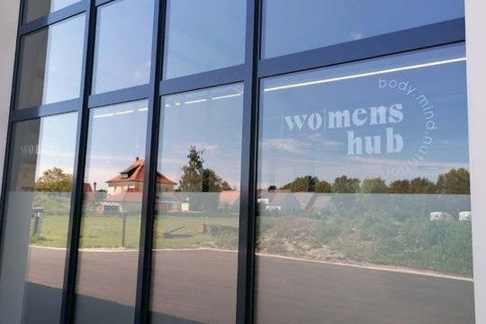 Bild 2 von womens hub Partnergalerie