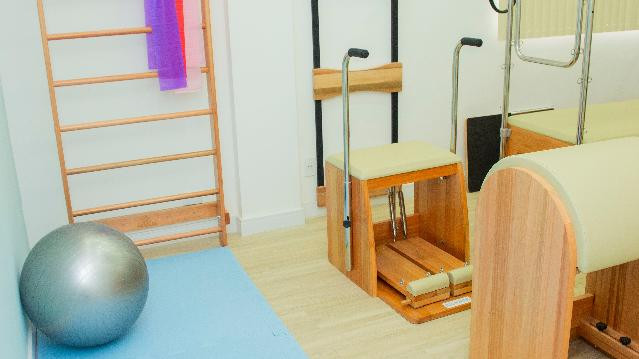 Imagem 3 da galeria do parceiro Juliana Thorlay Fisioterapia e Pilates