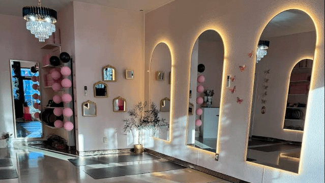 Image 1 from Emosa Pilates partner gallery