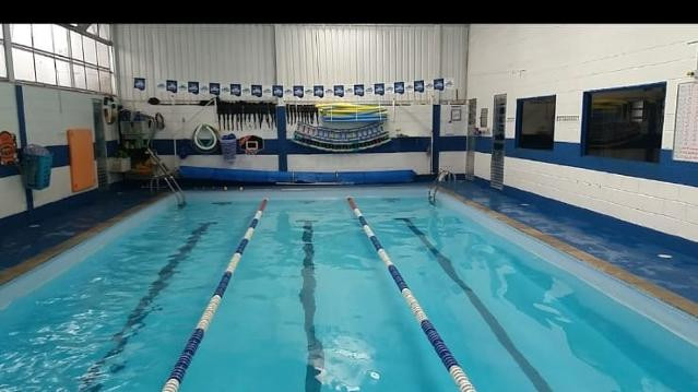 Imagem 1 da galeria do parceiro Sobre as Ondas Natação