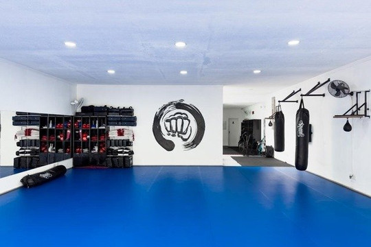 Imagem 1 da galeria do parceiro Classe A Combate