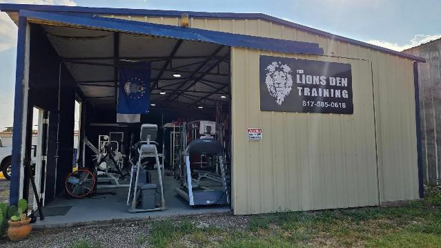 Image 2 from Lions Den Training partner gallery
