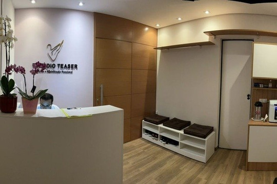 Imagem 3 da galeria do parceiro Teaser Pilates e Reabilitação Funcional