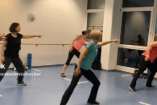 Bild 1 von TANZAKADEMIE BECKER Vhs-Altötting Partnergalerie