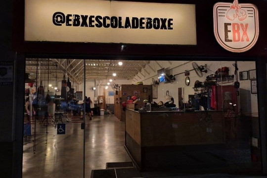 Imagem 2 da galeria do parceiro EBX Escola de Boxe