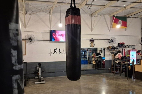 Imagem 1 da galeria do parceiro EBX Escola de Boxe