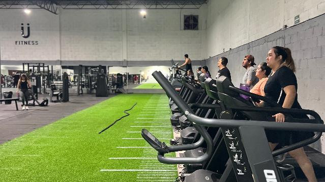 Imagen 3 de la galería del partner Ü FITNESS