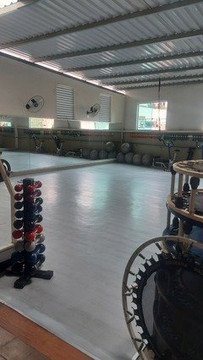 Imagem 2 da galeria do parceiro Academia Top Fitness