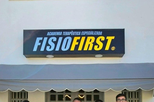 Imagem 2 da galeria do parceiro FisioFirst Academia Terapêutica - Pilates - Fisioterapia