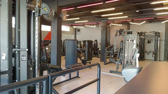 Imagem 1 da galeria do parceiro Mauro Bôto Sports - Iriri