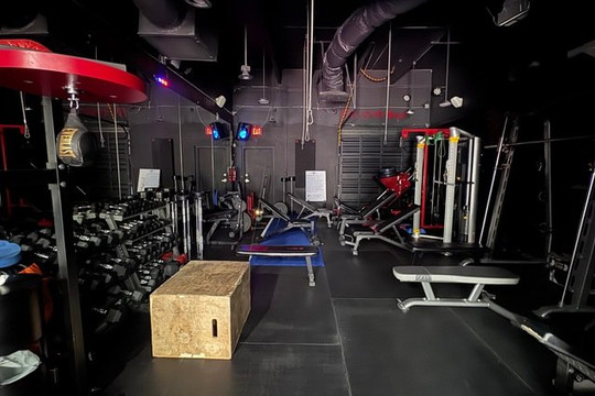 Image 2 from EL BOX partner gallery