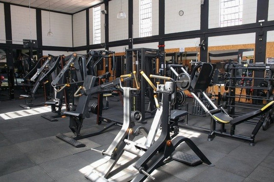 Imagem 1 da galeria do parceiro Tozi Academia De Artes Marciais