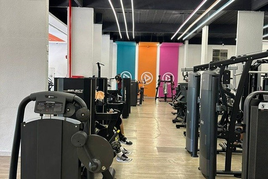 Imagem 3 da galeria do parceiro Ultra Academia Samambaia Norte