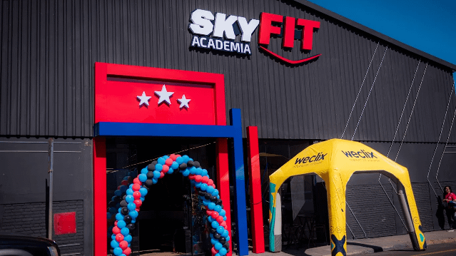 Imagem 2 da galeria do parceiro SkyFit Academia - Américo Brasiliense