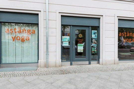 Bild 2 von Ashtanga Yoga Berlin (traditional Mysore Yoga since 2004) Partnergalerie