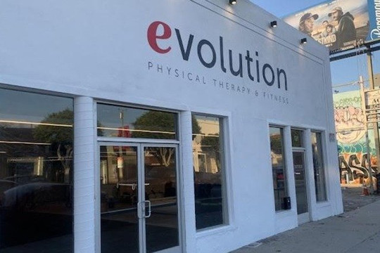 Image 2 from Evolution Physical Therapy and Fitness- La Brea partner gallery