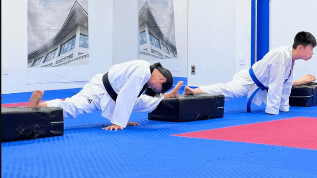 Image 3 de la galerie du partenaire Cunningham Taekwondo- Cedarbrae Centre