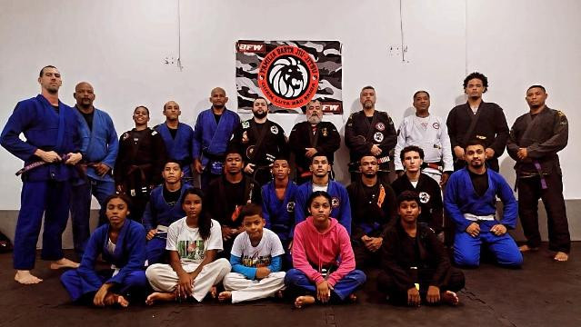 Imagem 1 da galeria do parceiro CT de Lutas Família Barta