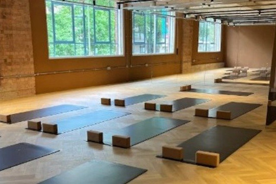 Image 1 from Loom Club partner gallery