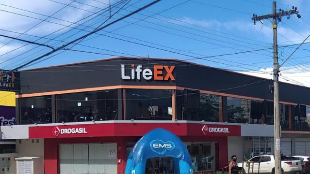Imagem 2 da galeria do parceiro Life EX
