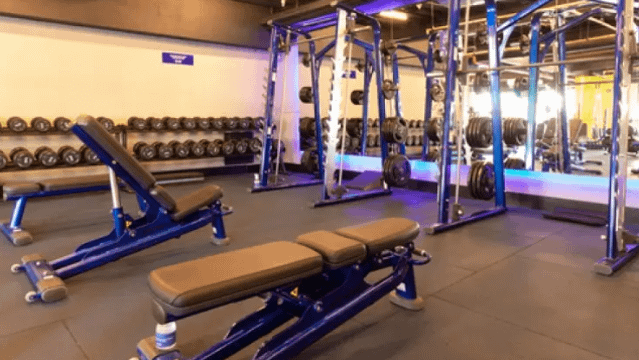 Imagem 1 da galeria do parceiro Academia Bluefit - Saúde