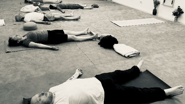 Bild 3 von Yogashala International - Mitte Partnergalerie