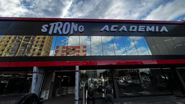 Imagem 1 da galeria do parceiro Strong Duque de Caxias