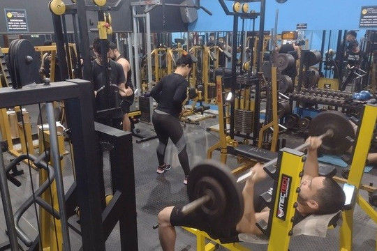 Imagem 2 da galeria do parceiro ACADEMIA PHYSICUS FIT/PERSONAL