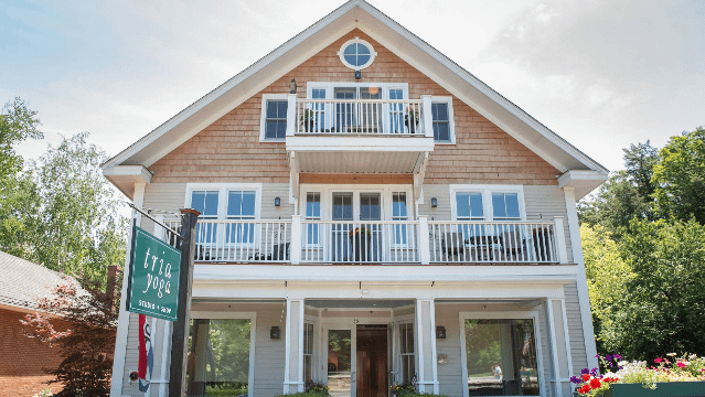 Image 2 from Tria Yoga partner gallery