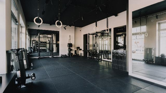 Imagem 1 da galeria do parceiro Solid People